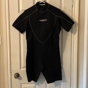 MEN Shorty Black Wetsuit AKONA Sz2 XL
